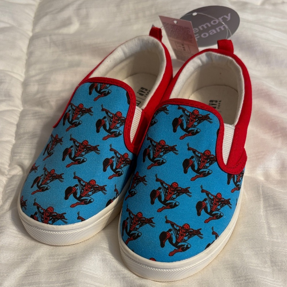 Spider-Man Little Boys Slip-On Shoes - Red and Blue